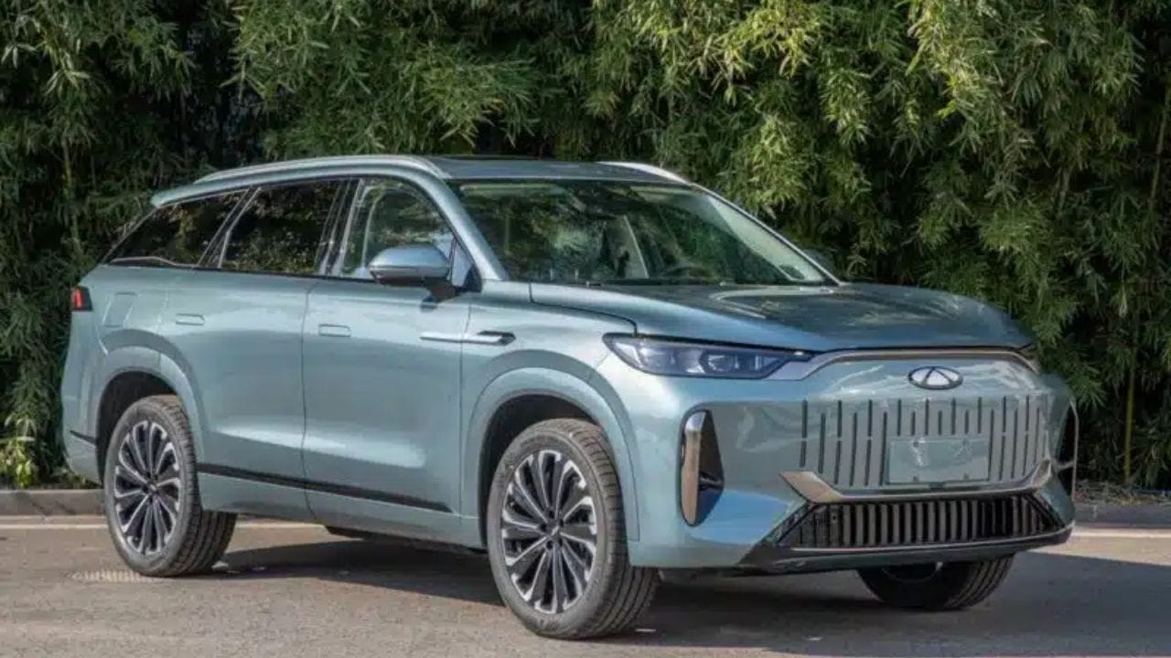 नवी हायब्रिड SUV, टाकी भरून 2,000 किलोमीटरपर्यंत जा, जाणून घ्या
