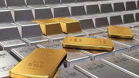 सोन्याचे दर लागोपाठ तिसऱ्या दिवशी घसरले, चांदीत इतक्या रुपयांची उसळी.