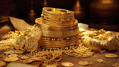 Gold-Silver Rate Today 13 March 2026 : गुड न्यूज गुड न्यूज ! सोनं खरेदीसाठी आजच्यापेक्षा चांगला दिवस नाहीच ! नवे दर पाहून व्हाल थक्क, 10 ग्रॅम सोनं...