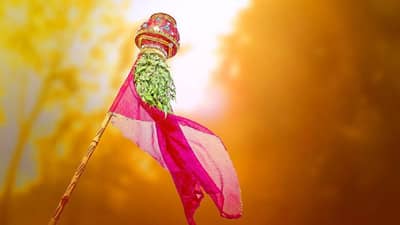 गुढीपाडव्याच्या दिवशी घराच्या या दिशेने चुकूनही उभारू नका गुढी, जाणून घ्या नियम