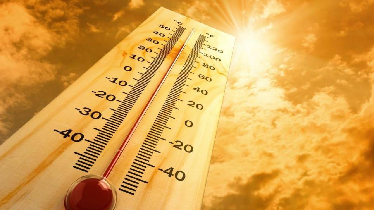 10 जिल्ह्यांमध्ये मोठ संकट, भारतीय हवामान विभागाचा थेट येलो अलर्ट, पुढील काही तास.. 10 जिल्ह्यांमध्ये मोठ संकट, भारतीय हवामान विभागाचा थेट येलो अलर्ट, पुढील काही तास..