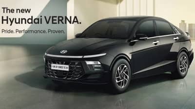 Hyundai Verna प्री-फेसलिफ्ट मॉडेलवर सध्या मोठी सूट