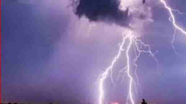 Weather Forecast : पुढील 48 तास अत्यंत धोक्याचे, गरज असेल तरच बाहेर पडा, अनेक राज्यांना हाय अलर्ट, महाराष्ट्रावरही मोठं संकट