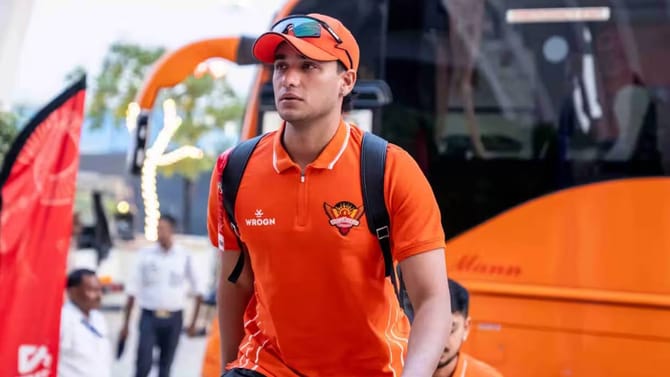 IPL 2006: सनरायझर्स हैदराबादच्या कर्णधारपदी अभिषेक शर्माचा विचार!