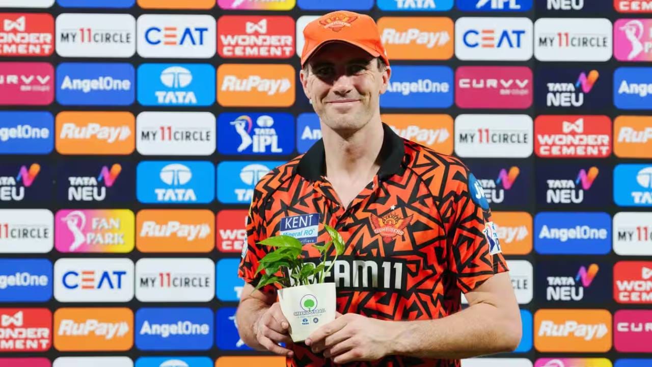 पॅट कमिन्स सध्या दुखापतीतून सावरत आहे. त्यामुळे टी20 वर्ल्डकप स्पर्धेत खेळू शकला नाही. त्याला पाठदुखीचा त्रास होत आहे. एशेज कसोटी मालिकेत हा त्रास अधिक जाणवू लागला. त्यामुळे 3 कसोटीही खेळू शकला नाही. त्यानंतर टी20 वर्ल्डकप 2026 स्पर्धेला मुकला. (Photo- BCCI/IPL)