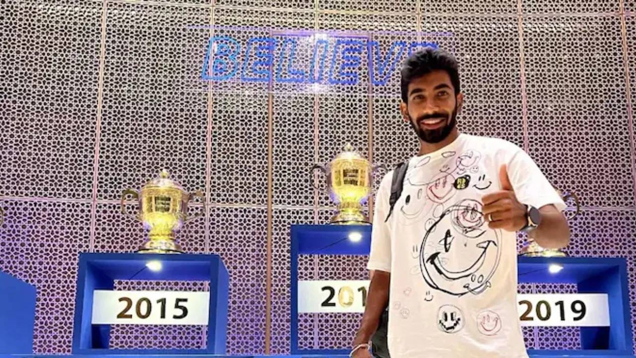 कृणाल पांड्यानंतर जसप्रीत बुमराह आणि सूर्यकुमार यादव यांचाही या यादीत समावेश आहे. या दोन्ही खेळाडूंनी तीन वेळा आयपीएलचा अंतिम सामना खेळला आणि तिन्ही वेळा विजेतेपद पटकावले आहे.