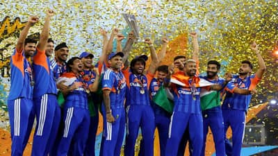 IND vs NZ : टीम इंडियाच्या खेळाडूवर वर्ल्ड कप विजयानंतर माफी मागण्याची वेळ, व्हीडिओ व्हायरल