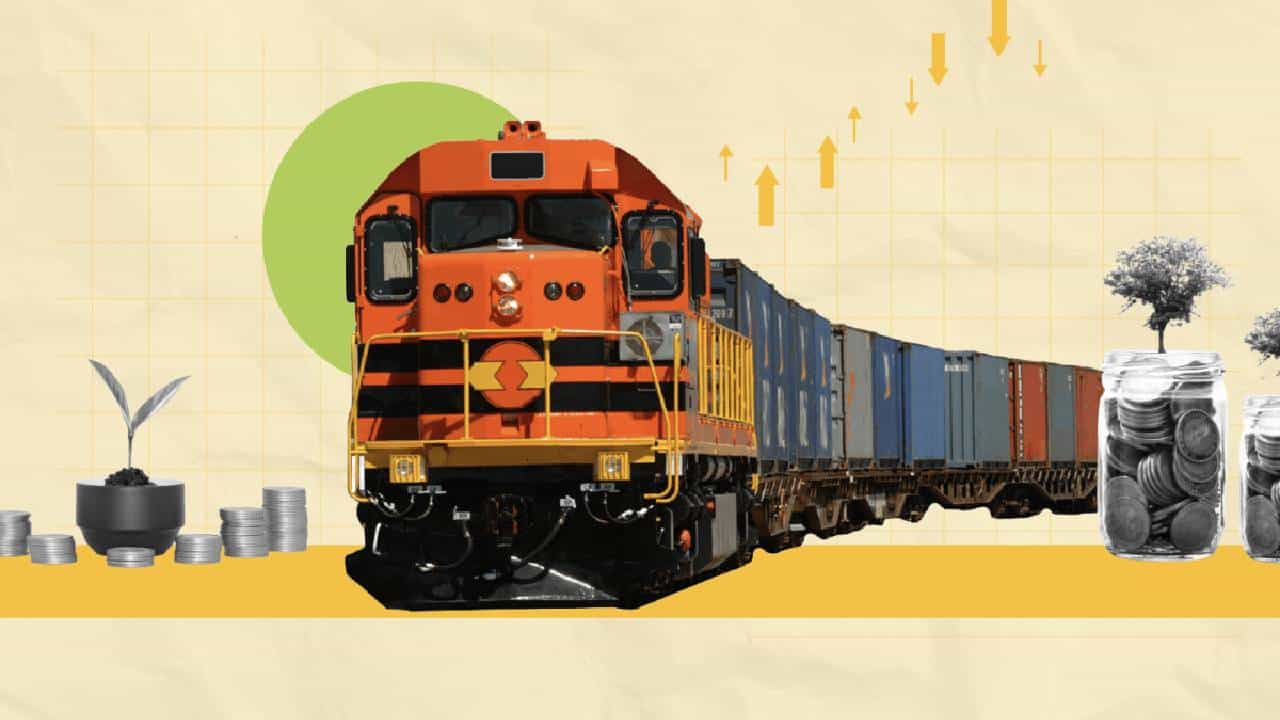 Railway Stock: रेल्वे कंपनी इरकॉन इंटरनॅशनल आणि रेल्वे विकास निगम लिमिटेडचा शेअर शुक्रवारी बुलेट ट्रेनसारखा पळाला. इरकॉन इंटरनॅशनलचा शेअर शुक्रवारी 12 टक्क्यांनी पळाला. तर रेल्वे विकास निगम लिमिटेडचा शेअर 7 टक्क्यांची तेजी दिसून आली.