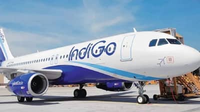 Iran-Israeal War :  आकाशातही बसणार युद्धाचे चटके ! विमान प्रवास महागणार, IndiGo घेतला मोठा निर्णय