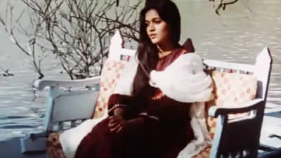 याला म्हणायचं नशीब, 3 दिवस एकही प्रेक्षक मिळाला नाही, चित्रपट हटवताच गुरुवारी हा चित्रपट पाहण्यासाठी प्रेक्षकांची गर्दी, तिकीट देखील मिळेना