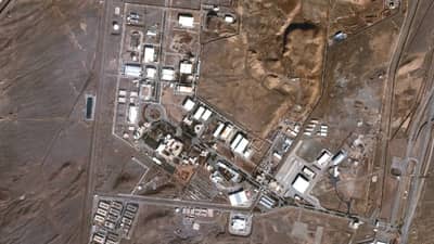 युद्धाच्या 100 तासानंतर इराणची जगाला हादरवणारी धमकी, 9 देशांमध्ये तब्बल...