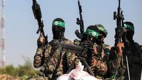 इराणला ऐन युद्धात वाऱ्यावर सोडलं, बड्या सहकाऱ्याने साथ सोडली....