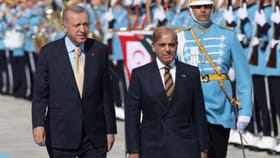 इराणने तुर्कीवर डागले मिसाईल, पाकिस्तानची झाली हवा टाईट, गडबडीत सुरु...