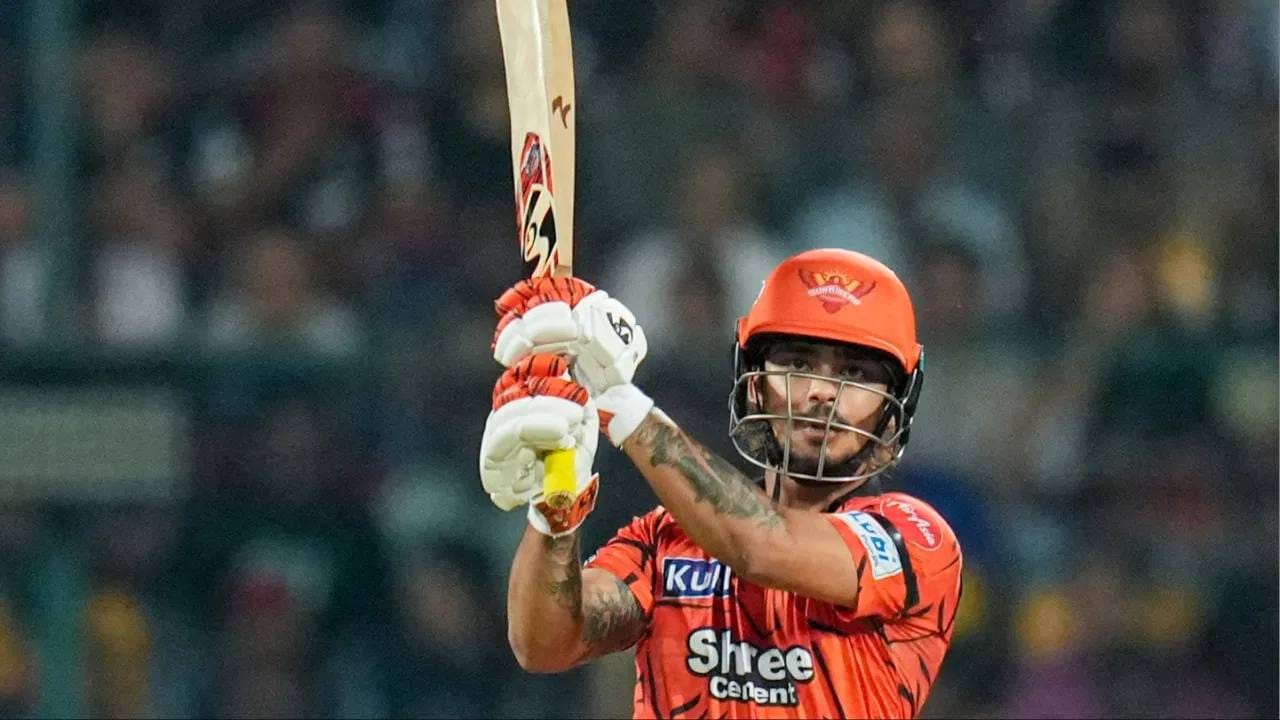 इशान किशनने 2180 चेंडूत 3000 धावा पूर्ण केल्या आहे. यासह त्याने केएल राहुलला सातव्या क्रमांकावर ढकललं आहे. त्याने 2203 चेंडूत 3000 आयपीएल धावा केल्या होत्या. (Photo- PTI)