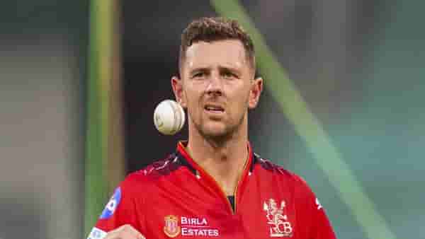 IPL 2026 RCB : टी 20i वर्ल्ड कप फायनलमध्ये खेळणाऱ्या गोलंदाजाला हेझलवूडच्या जागी संधी?