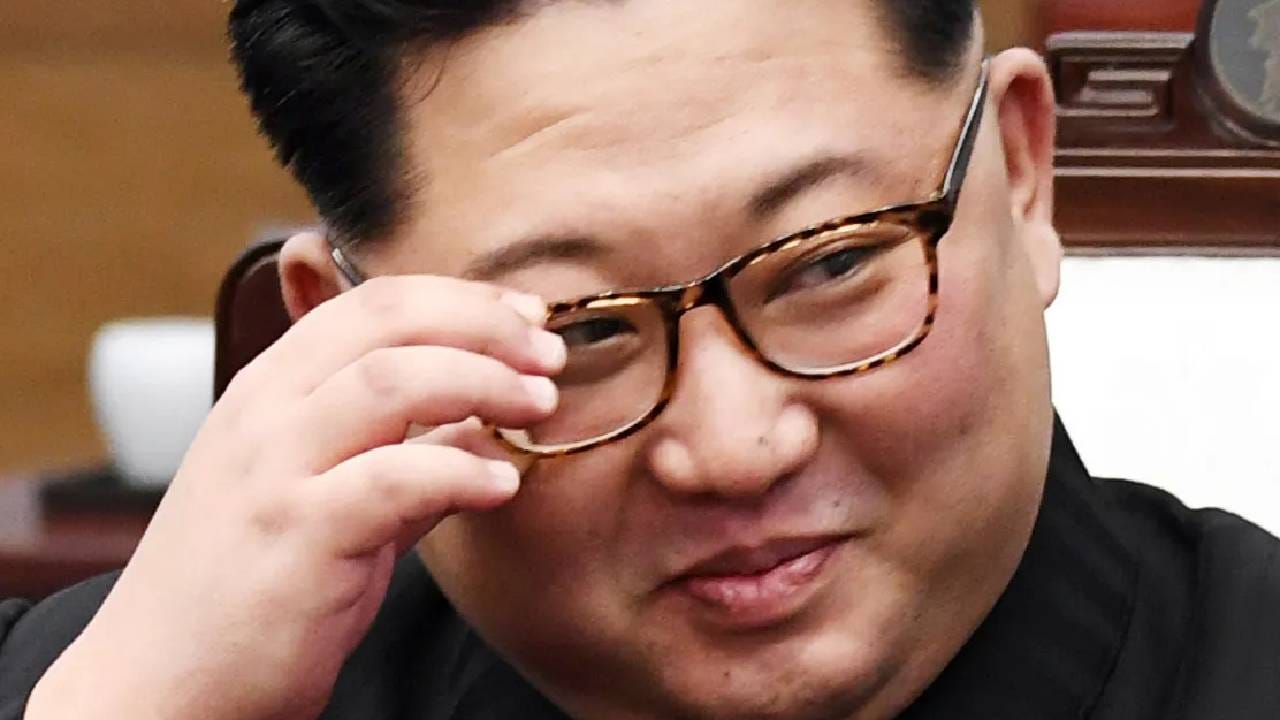 अमेरिकेचा टप्प्यात कार्यक्रम, किम जोंगने उडवली जगाची झोप, थेट अमेरिकेला लक्ष्य करत.. अमेरिकेचा टप्प्यात कार्यक्रम, किम जोंगने उडवली जगाची झोप, थेट अमेरिकेला लक्ष्य करत..