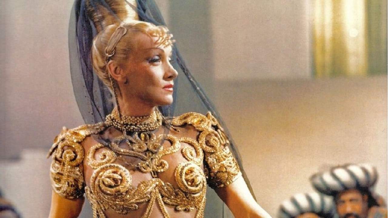 आजही हा ऐतिहासिक चित्रपट प्रेक्षक पाहू शकतात. 'किस्मत' या चित्रपटाला IMDb वर सुमारे 7.5 रेटिंग मिळाले आहे. हा चित्रपट Amazon Prime Video या ओटीटी प्लॅटफॉर्मवर उपलब्ध आहे. याशिवाय YouTube वरही हा चित्रपट मोफत पाहू शकता.