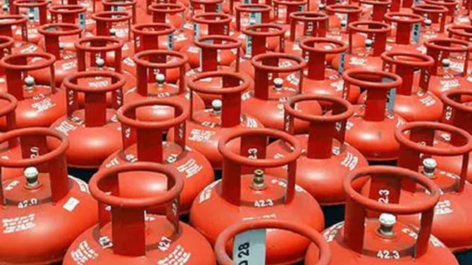LPG Shortage: ना सौदी, ना कतार, हा देश बनवतो सर्वाधिक LPG