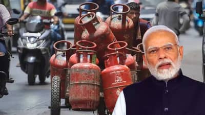 पुण्यात हॉटेलात चुली पेटल्या, इतक्या दिवसांचा गॅसचा स्टॉक, सोलापुरात भरारी पथक, नागपुरात...; युद्धामुळे प्रशासन अ‍ॅक्शन मोडमध्ये