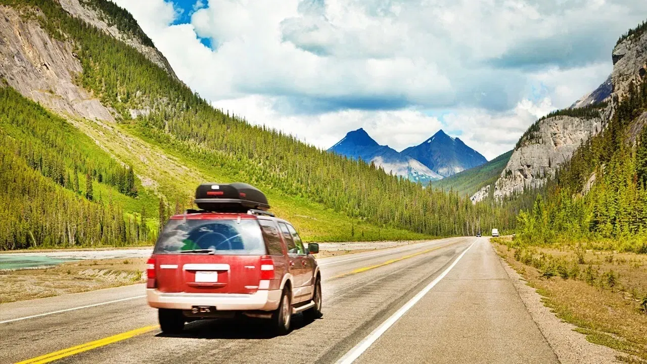 उन्हाळ्यात लांबच्या कार प्रवासात ‘या’ 5 गोष्टी लक्षात ठेवा, त्रास होईल कमी