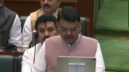 मुंबईकरांना मिळणार हक्काचं घर, राज्याच्या अर्थसंकल्पात मोठी घोषणा