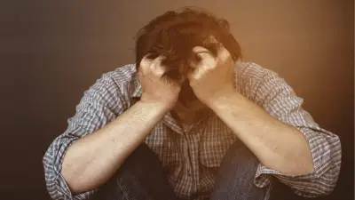 कौटुंबिक वादातून टोकाचा निर्णय, जीव देणार तोच... पोलीस मार्शलने असा वाचवला तरुणाचा जीव