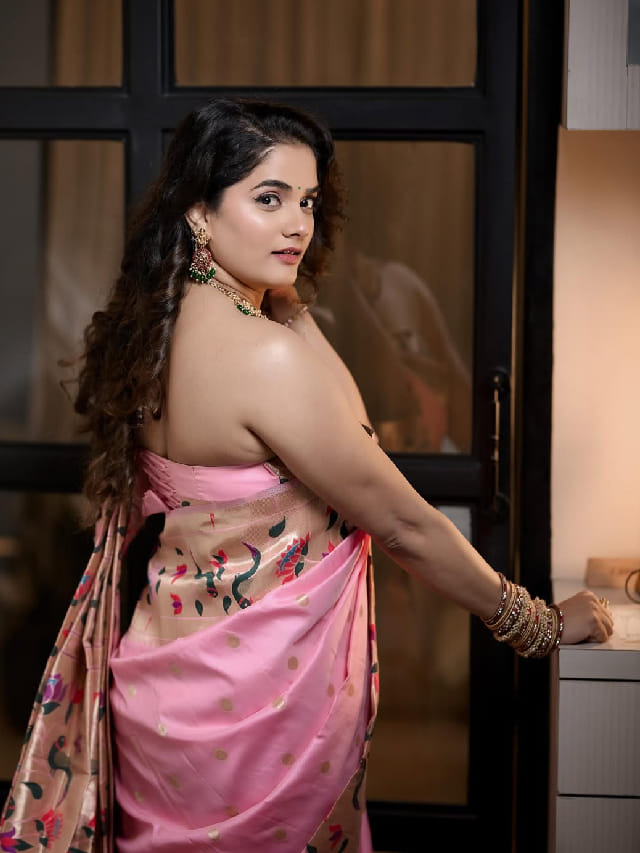 'असं सौंदर्य असेल तर भावकी देखील...', भाग्यश्रीच्या सौंदर्यावर चाहते फिदा