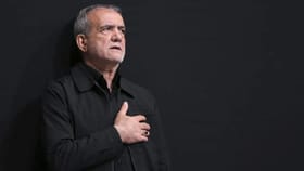 इराणच्या अध्यक्षांनी शेजारील देशांची मागितली माफी, सरेंडर करणार का?.