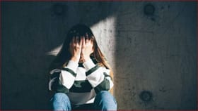 ‘सांभाळून रहा गं, नाहीतर तूही फ्रीजमध्ये..’, तिने का संपवलं आयुष्य ?.