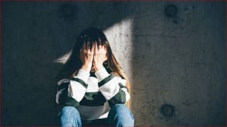 Mumbai Crime  : ‘एक दिवस तूच आम्हाला फ्रिजमध्ये सापडशील..’, MDS च्या विद्यार्थिनीने का संपवलं आयुष्य ?