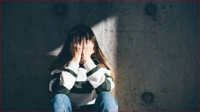 Mumbai Crime  : ‘एक दिवस तूच आम्हाला फ्रिजमध्ये सापडशील..’, MDS च्या विद्यार्थिनीने का संपवलं आयुष्य ?