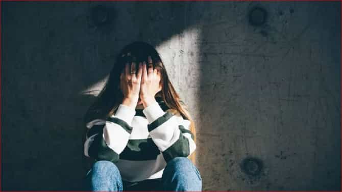 Mumbai Crime : ‘एक दिवस तूच आम्हाला फ्रिजमध्ये सापडशील..’, MDS च्या विद्यार्थिनीने का संपवलं आयुष्य ?