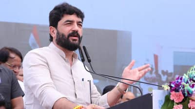 29 वर्षे वेदना सहन केल्या, पण आता...; मुरलीधर मोहोळ रुग्णालयात, नेमकं काय घडलं?