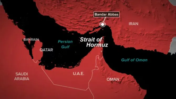 strait of hormuz: जहाजे खालून फाडतात इराणचे समुद्री सुरुंग, भारताकडे