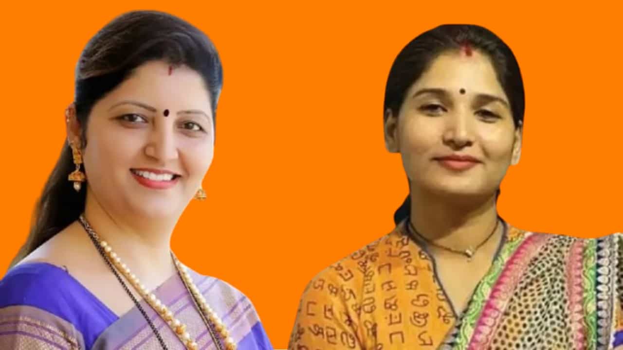 देवकृपेनेच रुपाली चाकणकर यांचा राजीनामा झाला, करुणा मुंडे यांची प्रतिक्रीया