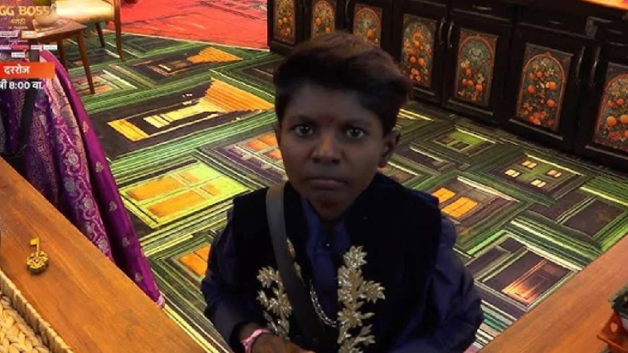 आतापर्यंत प्रभू तन्वीच्या मागे मागे फिरताना दिसत होता आणि घरातील सदस्य त्याला याबाबत सतत ट्रोल करत होते. त्यामुळे आता त्याने तन्वीला सोडून रुचितावर लक्ष केंद्रित केलं आहे. घरात हे नवं प्रेमकथेचं ट्विस्ट सगळ्यांना उत्सुकता निर्माण करत आहे. पाहूया पुढे काय घडतं...