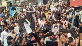 खामेनी ठार होताच भारतात संताप, उत्तर प्रदेशात लोक थेट... काय घडतंय?.