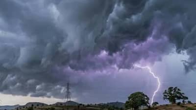 IMD Weather Alert : महाराष्ट्रावर गारपीटचे संकट, तब्बल 22 जिल्ह्यांमध्ये हाय अलर्ट, घरातून बाहेर पडणे टाळा..