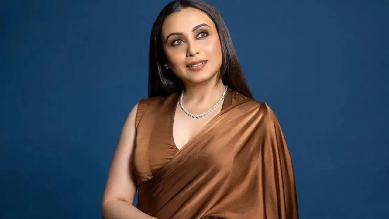 राणी हिने आतापर्यंत मर्दानी, मर्दानी 2, गुलाम, कुछ कुछ होता है, बंटी और बबली, ब्लैक, हिचकी, तलाश, कभी अलविदा ना कहना, चलते चलते, बादल, हद कर दी आपने, हर दिल जो प्यार करेगा, चोरी चोरी चुपके चुपके आणि हम तुम  यांसारख्या अनेक सिनेमांमध्ये काम केलं आहे. 