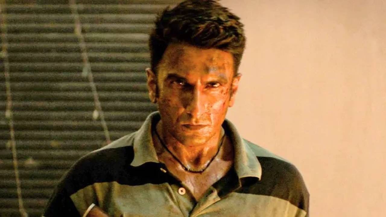 Dhurandhar 2 Collection: बॉक्स ऑफिसवर 'धुरंधर 2'चं वादळ; चार दिवसांत तब्बल इतकी कमाई Dhurandhar 2 Collection: बॉक्स ऑफिसवर 'धुरंधर 2'चं वादळ; चार दिवसांत तब्बल इतकी कमाई