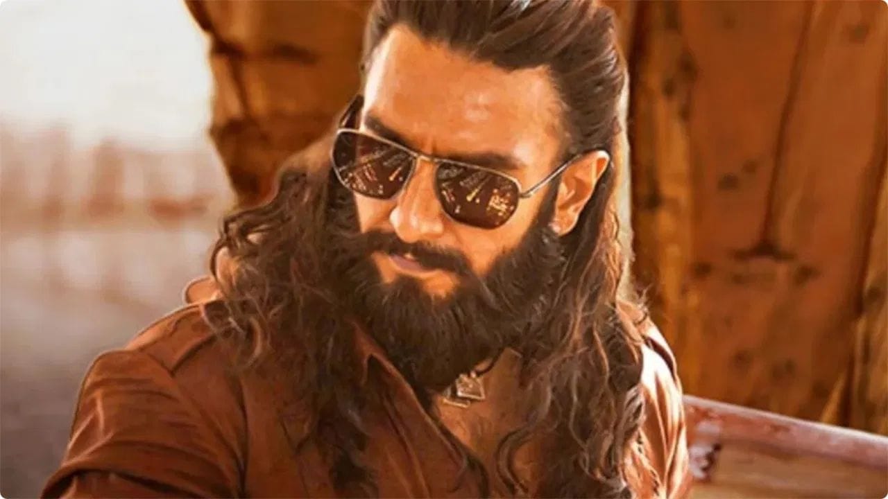 Dhurandhar 2 : 10 दिवसात रणवीर सिंह याच्या धुरंधर-2 ने केले 10 विक्रम, तिकीटबारीवर अक्षरश: पैशांचा पाऊस Dhurandhar 2 : 10 दिवसात रणवीर सिंह याच्या धुरंधर-2 ने केले 10 विक्रम, तिकीटबारीवर अक्षरश: पैशांचा पाऊस