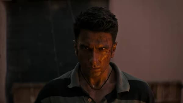 Dhurandhar 2 : धुरंधर 2ची डिमांड एवढी की थिएटर मालकांना घ्यावा लागला मोठा निर्णय