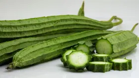 ही भाजी पोट स्वच्छ ठेवण्यापासून ते शरीरातील पाण्याची पातळी टिकवून ठेवत