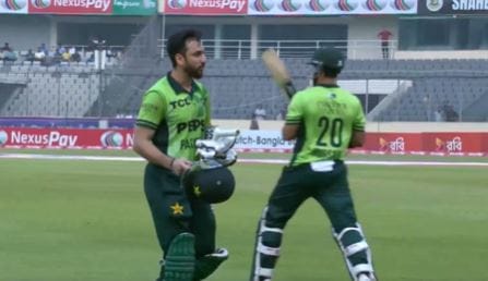 हा चेंडू पकडताना मिराज आणि सलमान यांच्यात धडक झाली. याच वेळी सलमानने चेंडू हातात घेऊन तो मिराजकडे देण्याचा प्रयत्न केला. परंतु मिराजनेच अगोदर तो चेंडू घेऊन सलमानला बाद केले. याच कारणामुळे सलमान खूप चिडला. आता त्याच्यावर आयसीसीने कारवाई केली आहे. 