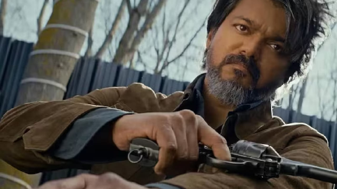 त्यांना वाटते की पार्थिबन म्हणजेच कुख्यात ‘लिओ दास’ आहे. याच क्षणापासून कथेत सस्पेन्स वाढू लागतो. पार्थिबन खरंच लिओ आहे का, हा प्रश्न प्रेक्षकांना इंटरव्हलपर्यंत अस्वस्थ ठेवतो. इंटरव्हलनंतर चित्रपटाची कथा पूर्णपणे वेगळ्या वळणावर जाते. 