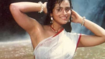 धबधब्याखाली पारदर्शक साडीत दिला पहिलाच सीन, पाहून या अभिनेत्रीची मंदाकिनीसोबत झाली तुलना, आजही होतो पश्चाताप