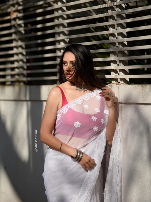 मराठमोळं सौंदर्य, ही अभिनेत्री सौंदर्यामध्ये गिरीजा ओकला टाकते मागे