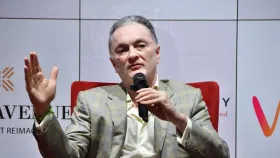 भारतातील प्रसिद्ध उद्योगपतीचा परदेशात अपघात, तातडीने मुंबईला आणलं....