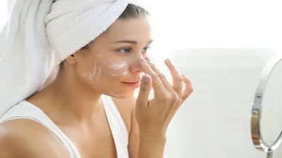 उन्हाळ्यात त्वचा ड्राय झालीय? या घरगुती उपायांचा अवलंब केल्याने तुम्हाला मिळेल मऊ त्वचा