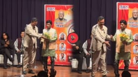 स्टेजवर बोलावलं, बुके दिला अन्... सुनील पालला दिली नको ती वागणूक.